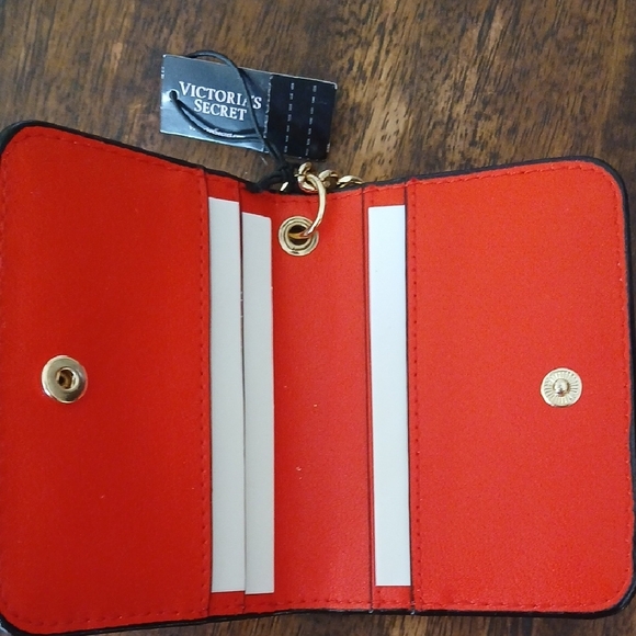 Victoria's Secret White and Pink Heart Wallet - Picture 4 of 4